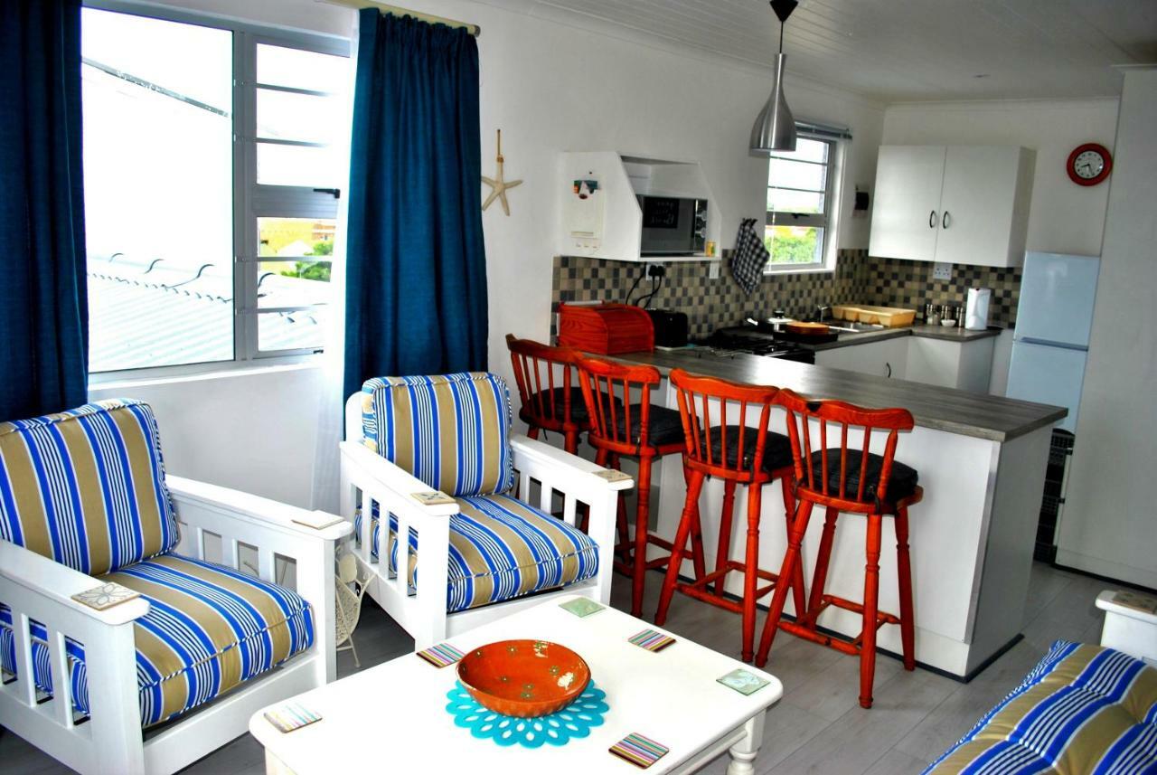 Whale Watch Accommodation De Kelders Εξωτερικό φωτογραφία